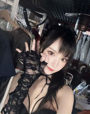 欧美精品免费在线